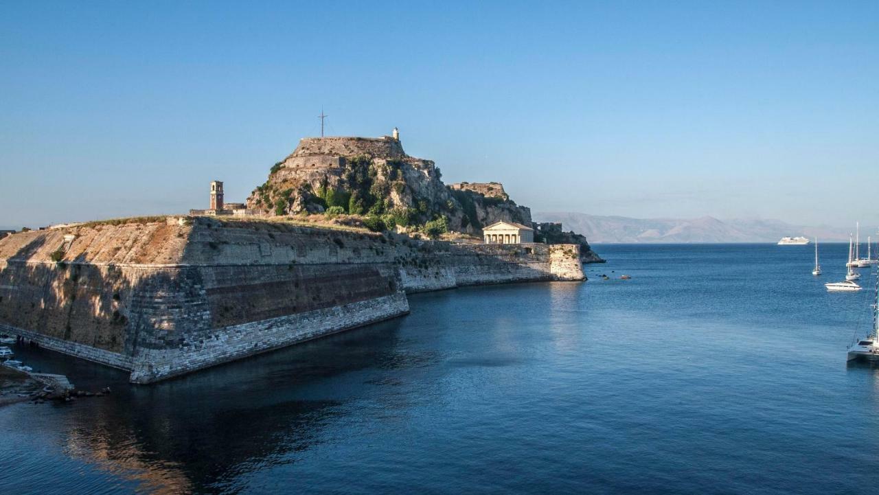 Ideally Situated Corfu Old Town Apartment Buitenkant foto